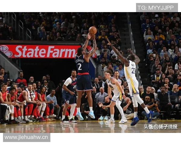 25到26赛季快船成历史最老球队勇士潜在首发创下平均年龄新纪录