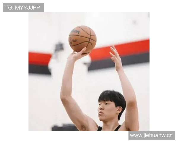 杨瀚森期待新秀赛季多上场时间力求减少失误不拖后腿 杨瀚森期待新秀赛季多上场时间力求减少失误不拖后腿