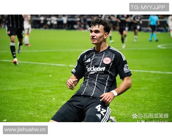 法兰克福主帅谈埃基蒂克与利物浦连败原因分析 法兰克福主帅谈埃基蒂克与利物浦连败原因分析