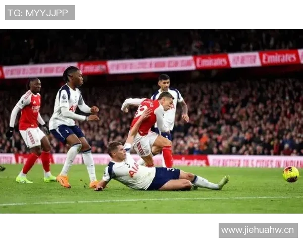 弗兰克若继续低迷热刺表现或将遭遇信任危机面临下课风险 弗兰克若继续低迷热刺表现或将遭遇信任危机面临下课风险